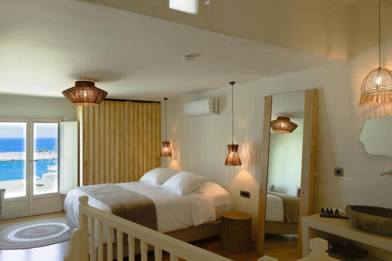 Life Suites Tourlos Eksteriør billede